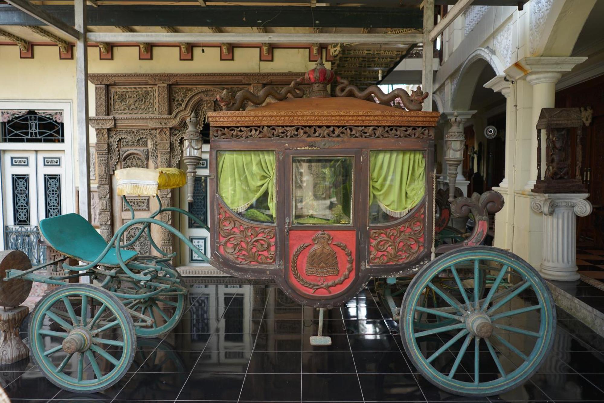 Rumah Pesik Art & Heritage Hotel Gondowulung Екстериор снимка