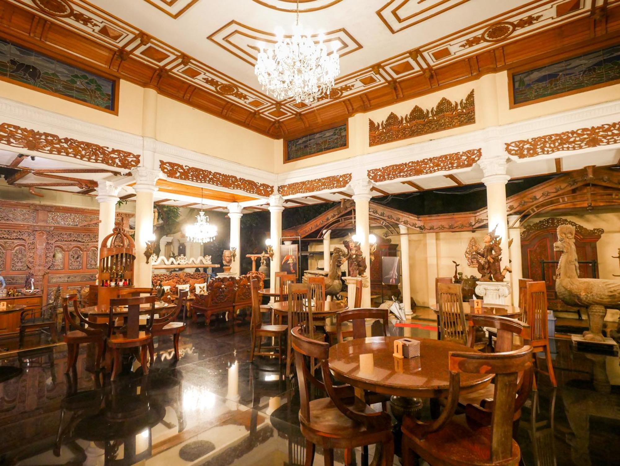 Rumah Pesik Art & Heritage Hotel Gondowulung Екстериор снимка